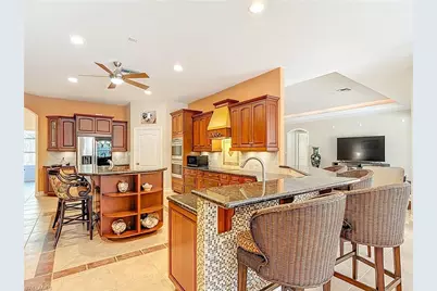 4240 5th Ave SW, Naples, FL 34119 - Photo 14