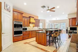 4240 5th Ave SW, Naples, FL 34119 - Photo 18