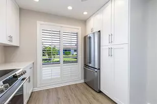 51 Glades Blvd, Naples, FL 34112 - Photo 12