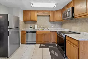 2201 Coronet St, Fort Myers, FL 33907 - Photo 10