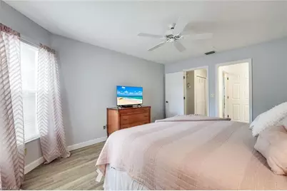 25202 Golf Lake Cir, Bonita Springs, FL 34135 - Photo 16