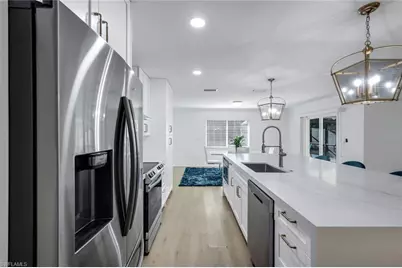 27153 Edenbridge Ct, Bonita Springs, FL 34135 - Photo 8