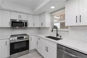 5419 Rattlesnake Hammock Rd, Naples, FL 34113 - Photo 2