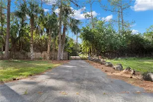 840 Jung Blvd W, Naples, FL 34120 - Photo 38