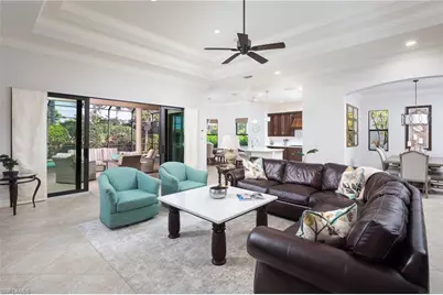 7291 Lantana Cir, Naples, FL 34119 - Photo 2