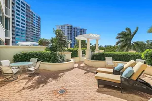 265 Indies Way, Naples, FL 34110 - Photo 28