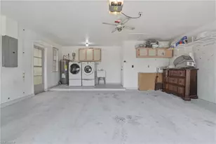 219 SE 16th Terrace, Cape Coral, FL 33990 - Photo 34