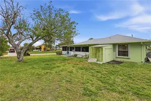 219 SE 16th Terrace, Cape Coral, FL 33990 - Photo 36