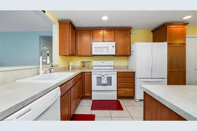 15127 Reef Ln, Bonita Springs, FL 34135 - Photo 10