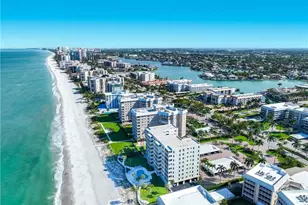 2885 Gulf Shore Blvd N, Naples, FL 34103 - Photo 44