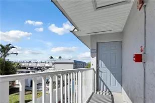 6777 Winkler Rd, Fort Myers, FL 33919 - Photo 20
