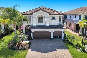 4450 Kensington Cir, Naples, FL 34119 - Photo 2