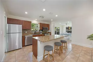 5179 Sycamore Dr, Naples, FL 34119 - Photo 4