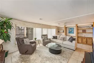 21 San Lu Rue Ave, Naples, FL 34104 - Photo 2