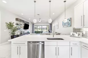 4512 Aurora St, Naples, FL 34119 - Photo 8