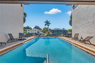 1400 Blue Point Ave, Naples, FL 34102 - Photo 14