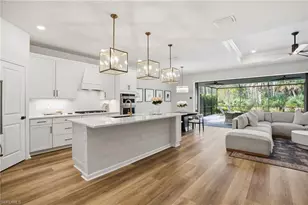 10395 Ventana Ln, Naples, FL 34120 - Photo 8