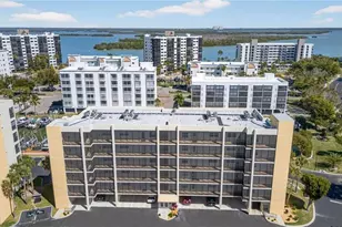 4401 Bay Beach Ln, Fort Myers Beach, FL 33931 - Photo 26