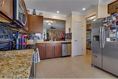 3440 Acapulco Cir, Cape Coral, FL 33909 - Photo 6