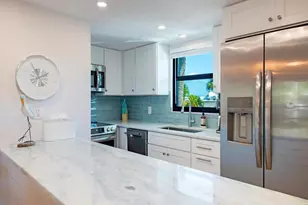 600 Neapolitan Way, Naples, FL 34103 - Photo 4