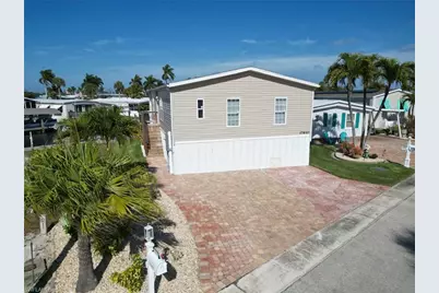 17610 Peppard Dr, Fort Myers Beach, FL 33931 - Photo 4