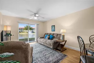 8264 Key Royal Cir, Naples, FL 34119 - Photo 10