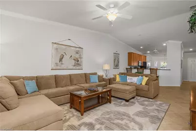 9517 Avellino Way #2221, Naples, FL 34113 - Photo 6