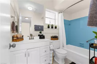 150 Turtle Lake Ct, Naples, FL 34105 - Photo 8