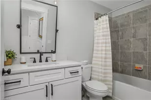 9584 Trevi Ct, Naples, FL 34113 - Photo 18