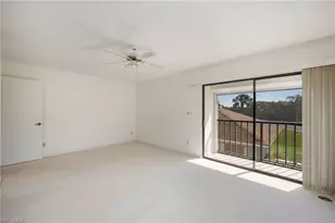 517 Lake Louise Cir, Naples, FL 34110 - Photo 4