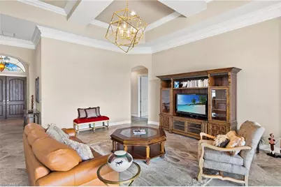 7262 Lantana Cir, Naples, FL 34119 - Photo 6