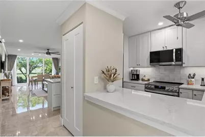 682 Broad Ave S #J682, Naples, FL 34102 - Photo 2