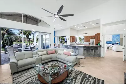 4401 Pond Apple Dr S, Naples, FL 34119 - Photo 14