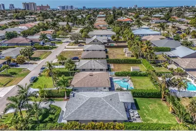 795 94th Ave N, Naples, FL 34108 - Photo 32