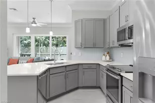 238 Indies Dr E, Naples, FL 34114 - Photo 10