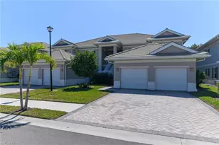 238 Indies Dr E, Naples, FL 34114 - Photo 2