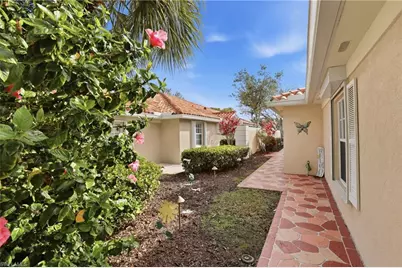 4198 Los Altos Ct, Naples, FL 34109 - Photo 4