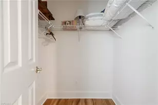 982 Fountain Run, Naples, FL 34119 - Photo 26