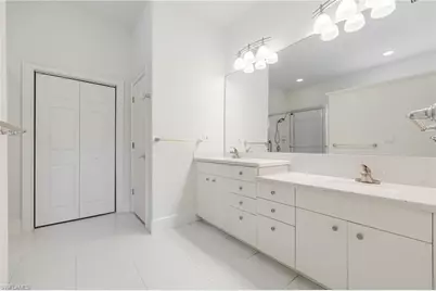 982 Fountain Run, Naples, FL 34119 - Photo 22