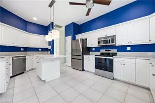 982 Fountain Run, Naples, FL 34119 - Photo 14