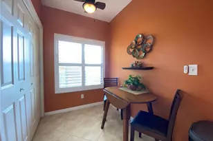 230 Vintage Cir, Naples, FL 34119 - Photo 6