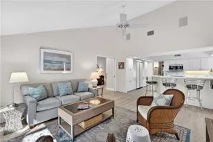 344 Edgemere Way N, Naples, FL 34105 - Photo 16