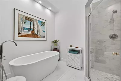 344 Edgemere Way N #33, Naples, FL 34105 - Photo 20