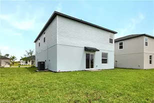 4090 San Felice Ln, North Fort Myers, FL 33917 - Photo 38