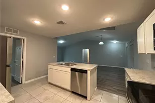 1515 NW 18th Terrace, Cape Coral, FL 33993 - Photo 4