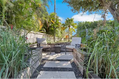 10450 Windsor Way, Naples, FL 34109 - Photo 46