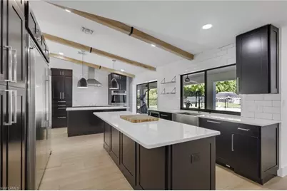 10450 Windsor Way, Naples, FL 34109 - Photo 14