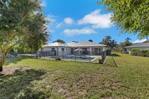 10450 Windsor Way, Naples, FL 34109 - Photo 44