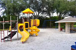 354 Dover Pl, Naples, FL 34104 - Photo 24