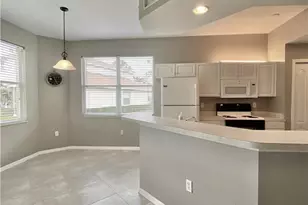 354 Dover Pl, Naples, FL 34104 - Photo 12